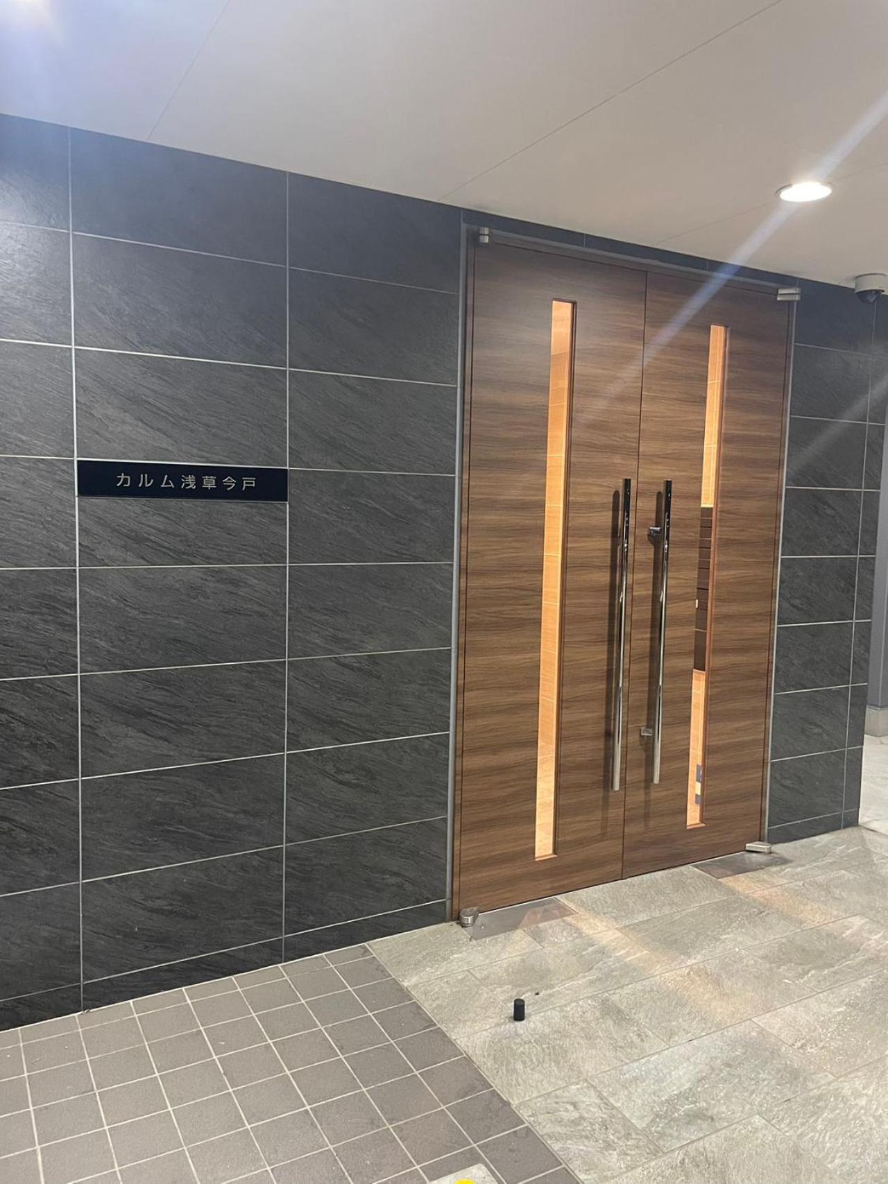 Calum Asakusa Imado Tokyoカルム浅草今戸ダブルルーム新築民泊東京浅草隅田川今戸神社近くスカイツリー見えるコンビニコインランドリー近くある浅草駅まで徒歩圏内アクセス便利成田空港羽田空港銀座渋谷東京駅直通 Apartemen Tokyo